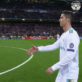 Ronaldo qui serre la main à la concurrence