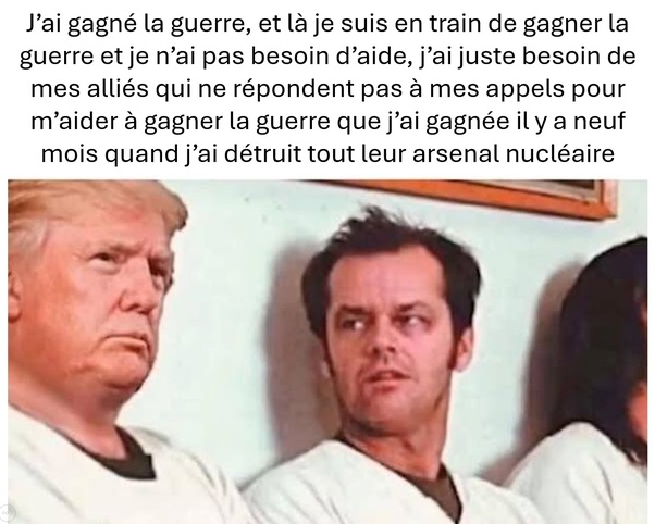 Donald Trump à gauche avec une expression contrariée, Jack Nicholson au centre avec les yeux écarquillés et un regard intense, une personne partiellement visible à droite, texte long en français superposé en haut.