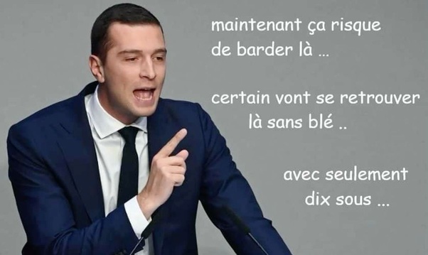 Un homme en costume bleu pointant le doigt la bouche ouverte avec du texte superposé en français.